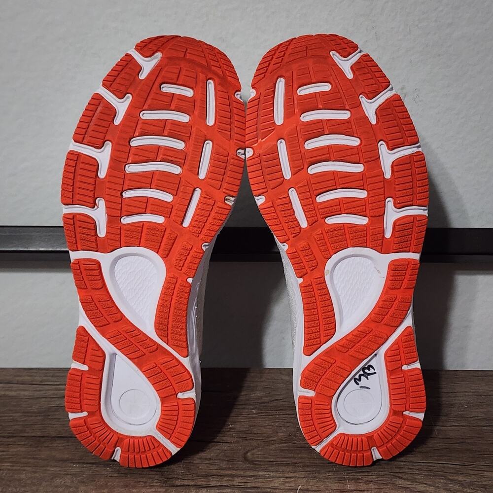 Under Armour HOVR Sonic 5 Women's Athletic Running Shoes Sneakers Size 8.5 White - Picture 6 of 9